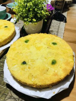 Pineapple Cake